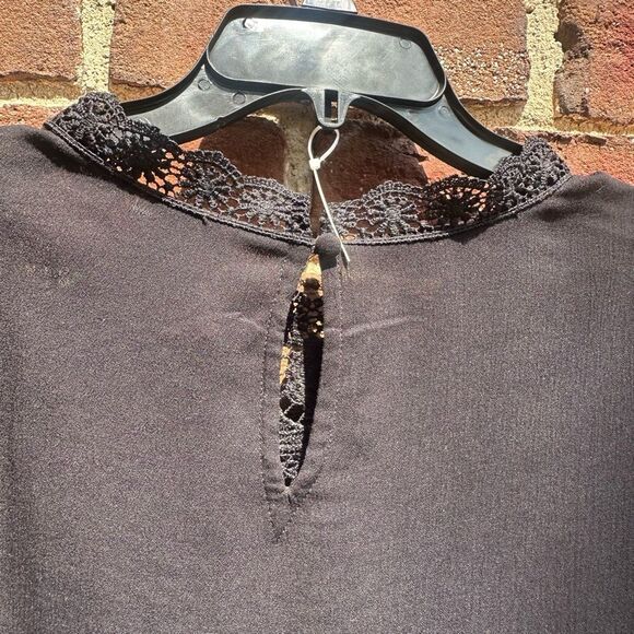 Torrid $56 boho Crinkle Gauze Yoke Flutter Short Sleeve 00- Large (10) NWT - Picture 6 of 7